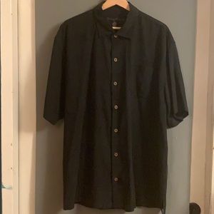 Vintage Tommy Bahama 100% Silk shirt